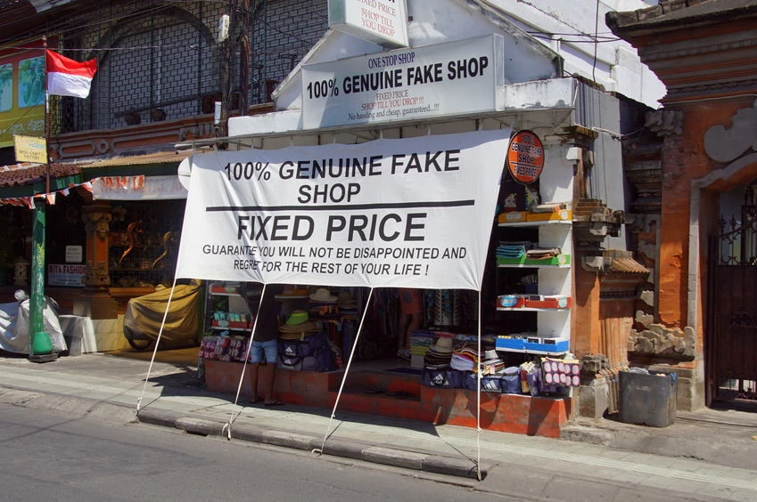 Counterfeit Goods on Online Marketplaces: Protecting Your IP Rights